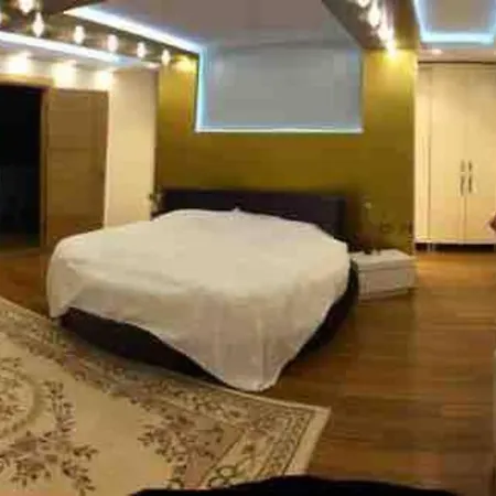 Essiz Deniz Manzarali Villa. Villa