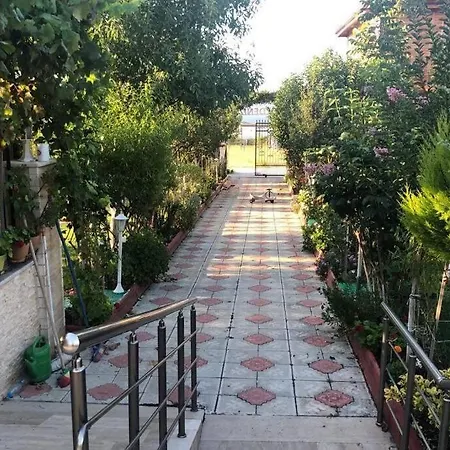 Essiz Deniz Manzarali Villa. Villa Çınarcık